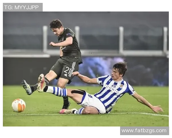 西甲热刺大胜巴黎圣日耳曼补时进球点燃全场激情瞬间