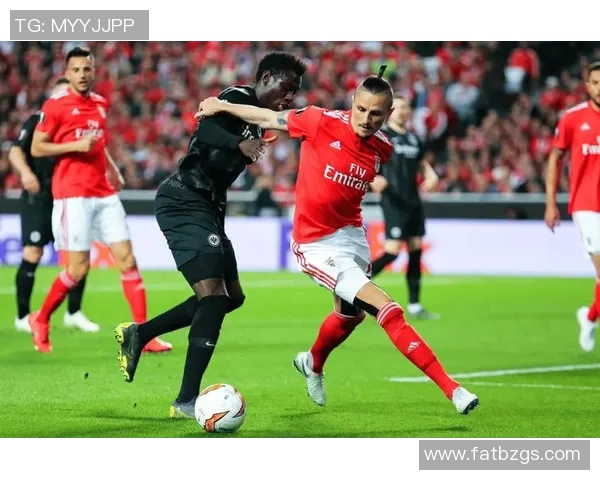 世界杯精彩对决那不勒斯逆转本菲卡乌龙球成比赛转折点分析