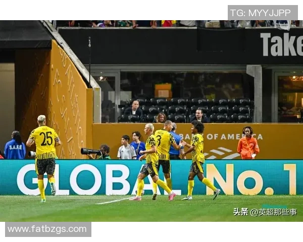 英超精彩对决巴萨绝杀多特蒙德全场沸腾赛后分析引发热议 英超精彩对决巴萨绝杀多特蒙德全场沸腾赛后分析引发热议