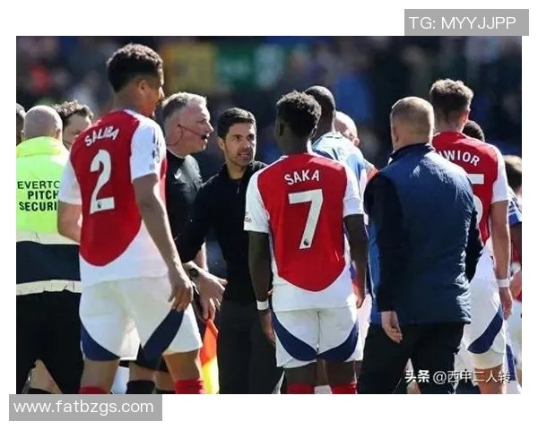 意甲激战阿森纳大胜AC米兰帽子戏法引发争议判罚全场沸腾