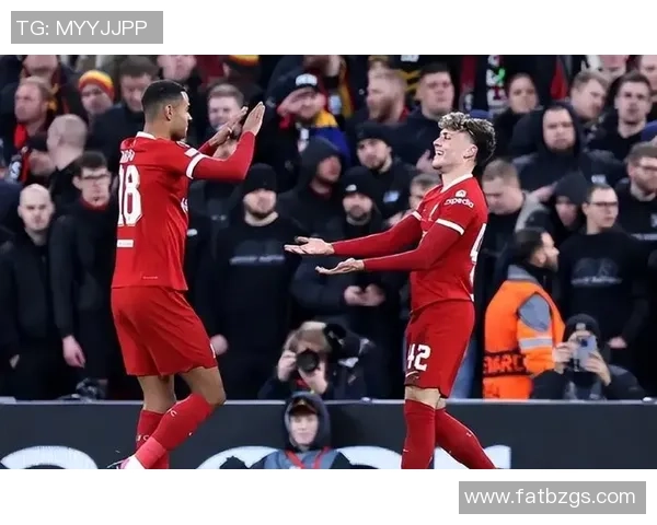 欧联杯激战曼联大胜利物浦全场沸腾补时绝杀瞬间回顾